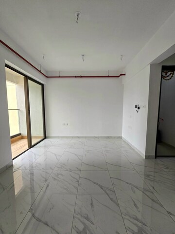 Room in 2 BHK Apartment at Raymond Ten X Habitat, Pokhran Road No Two – for Sale
