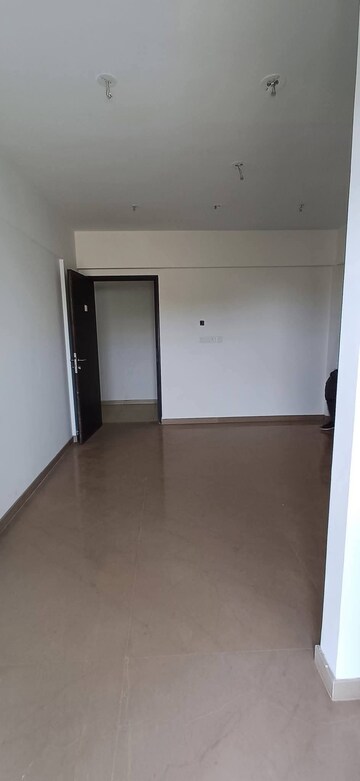 Room in 2 BHK Apartment at Vandana CHS Andheri East, Andheri East – for Rent