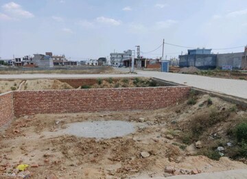  Plot For Sale in Sector 62