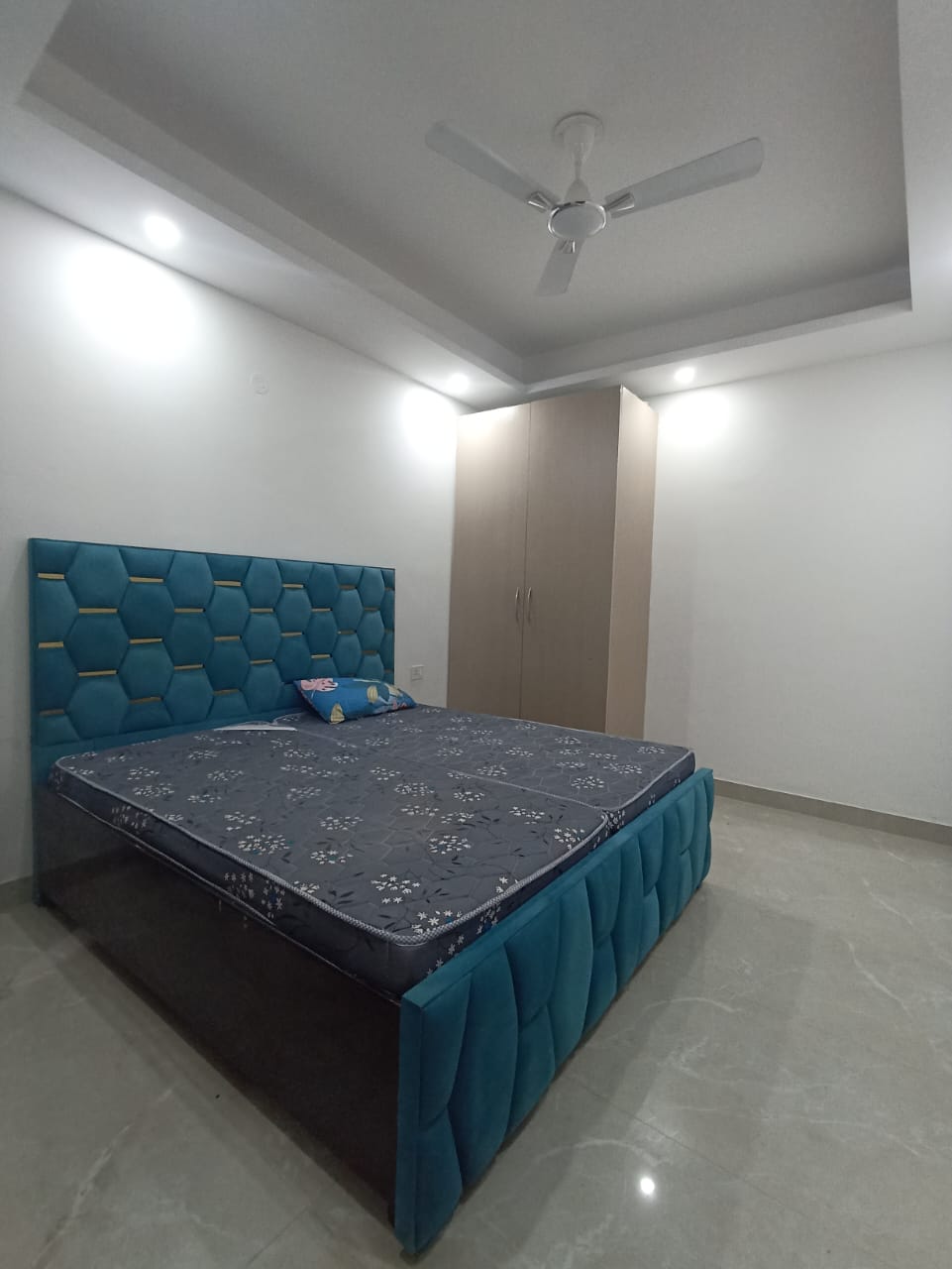 1 BHK Builder Floor For Rent in Saket