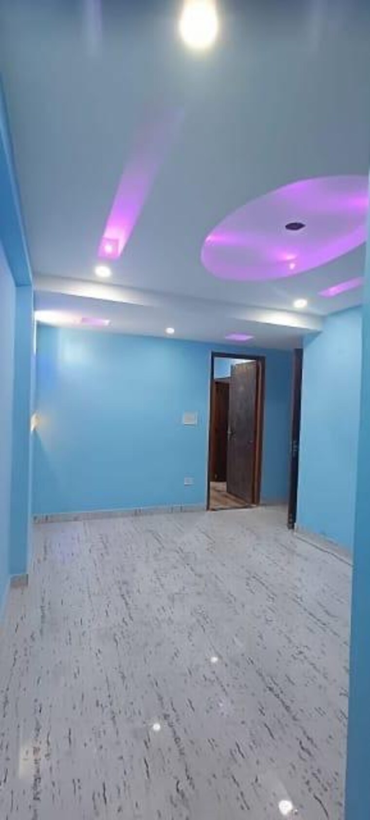 Room, sector 49 2 Bedroom 75 Sq.Yd. Builder Floor In Sector 49 Noida 8597821