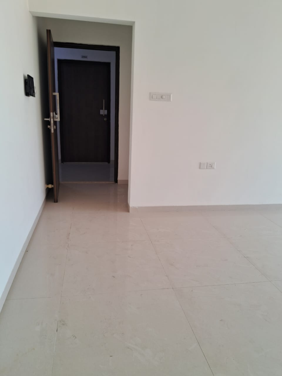 2 BHK Apartment For Sale in Acme Ozone