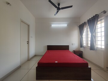 Bedroom in 3 BHK Apartment at Vars Parkwood, Bellandur – for Rent