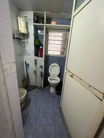 Master Bedroom in 1 BHK Apartment at Sneha CHS Andheri, Andheri West – for Rent
