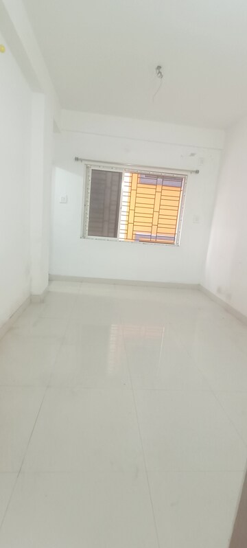Room in 2 BHK Independent House at Dum Dum Road – for Rent