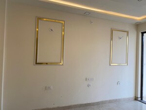 Master Bedroom in 3 BHK Independent House at Gomti Nagar – for Sale