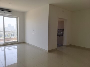 Room in 2 BHK Apartment at HCBS Sports Ville, Sohna Sector 35 – for Rent