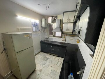 Kitchen in 2.5 BHK Builder Floor at East of Kailash Block-B RWA, East Of Kailash – for Rent