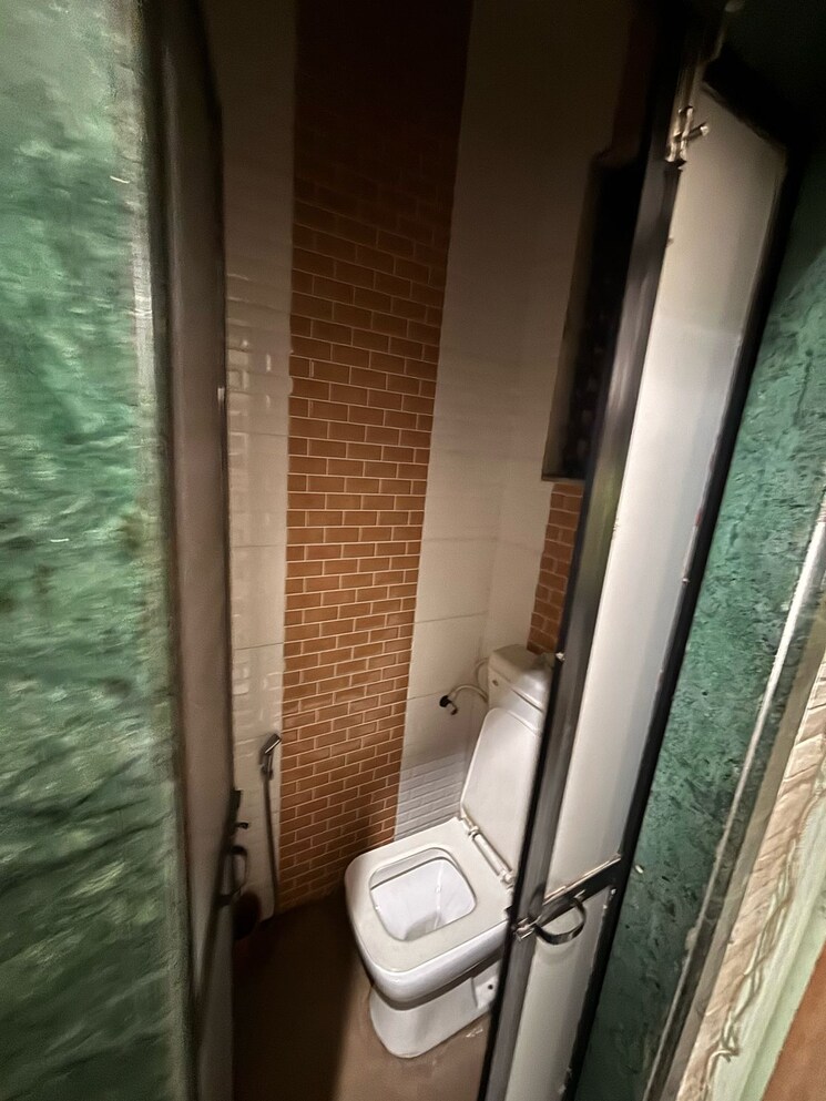 Bathroom, nikita-chs 1 Bedroom 684 Sq.Ft. Apartment In Ghansoli Navi Mumbai 8598029