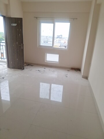 Room in 3 BHK Apartment at Indraprastha Anand, Indira Nagar – for Rent