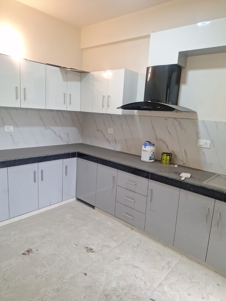 Kitchen, indraprastha-anand 3 Bedroom 1800 Sq.Ft. Apartment In Indira Nagar Lucknow 8598050