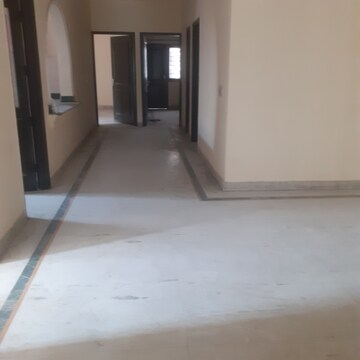 6+ BHK Villa For Rent in RWA Apartments Sector 40, Sector 40