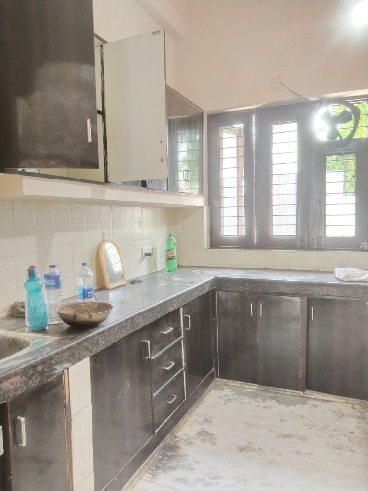 Kitchen, ansal-plaza-sector-23 2 Bedroom 1805 Sq.Ft. Independent House In Sector 23 Gurgaon 8598095