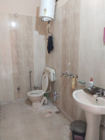 Bathroom in 2 BHK Independent House at Ansal Plaza Sector-23, Sector 23 – for Rent
