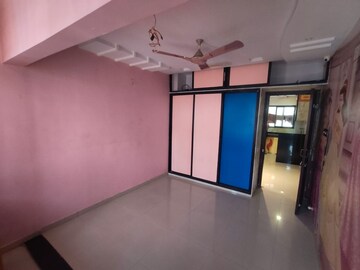 Room in 3 BHK Apartment at Adajan – for Rent