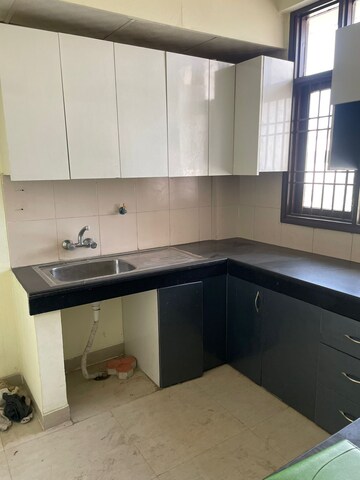 Kitchen in 2.5 BHK Independent House at Wave Prime Floors, Wave City – for Rent