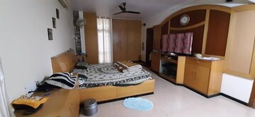 Bedroom in 2 BHK Apartment at Bysani Skyway, Jayanagar – for Rent