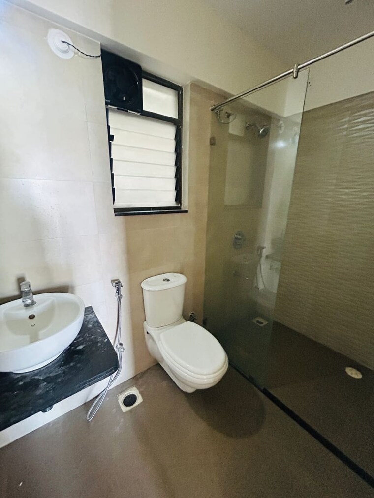 Bathroom, nyati-ebony 2 Bedroom 1050 Sq.Ft. Apartment In Undri Pune 8598275