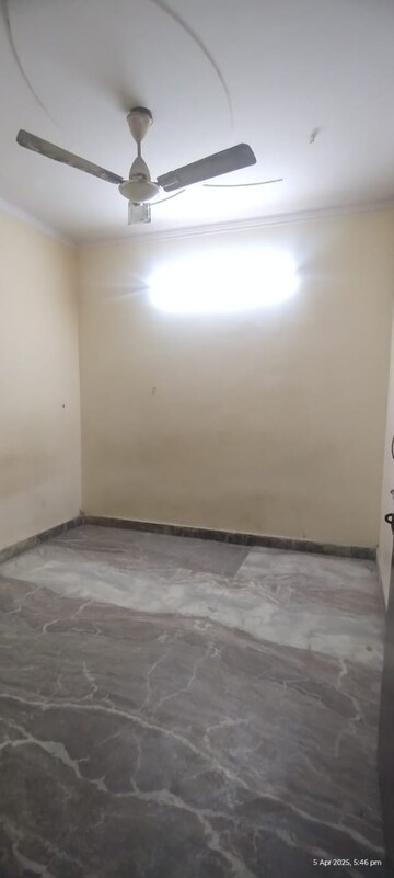 1 RK Builder Floor For Rent in Uttam Nagar