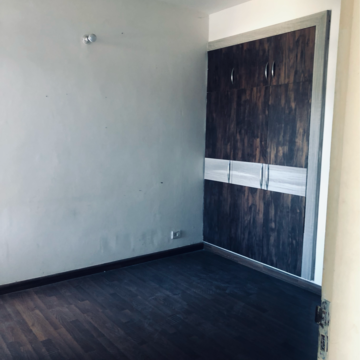 3.5 BHK Apartment For Rent in BPTP Parkland Sector 82, Bathola