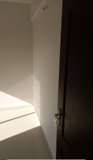 Bathroom in 2.5 BHK Apartment at Shriram Liberty Square, Electronic City Phase ii – for Sale