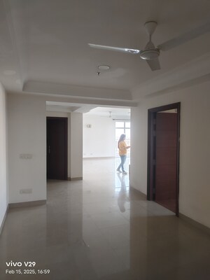 Room in 3 BHK Apartment at The Legend One, Sector 57 – for Sale