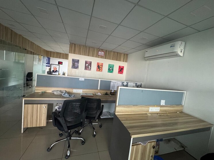 Team Area, vastrapur Commercial Office Space 1970 Sq.Ft. In Vastrapur Ahmedabad 8598391