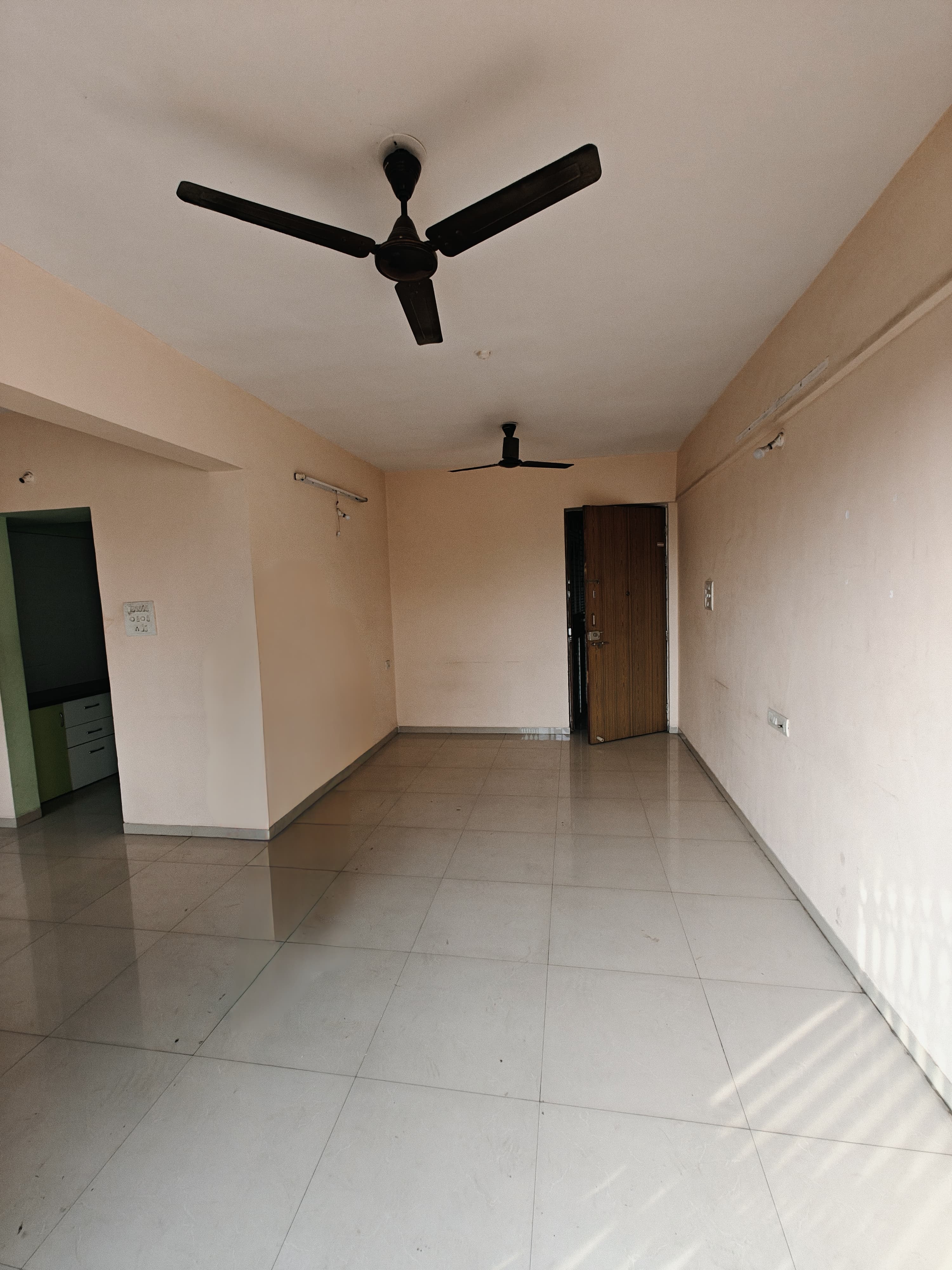 2 BHK Apartment For Rent in Surana Saffron Avenue