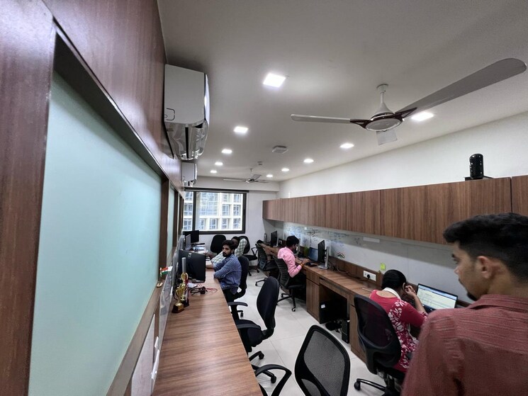 Gym, synthesis-the-first Commercial Office Space 1090 Sq.Ft. In Vastrapur Ahmedabad 8598436