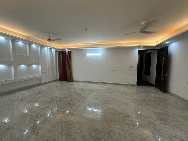 Room, saket 3 Bedroom 1800 Sq.Ft. Builder Floor In Saket Delhi 8598532
