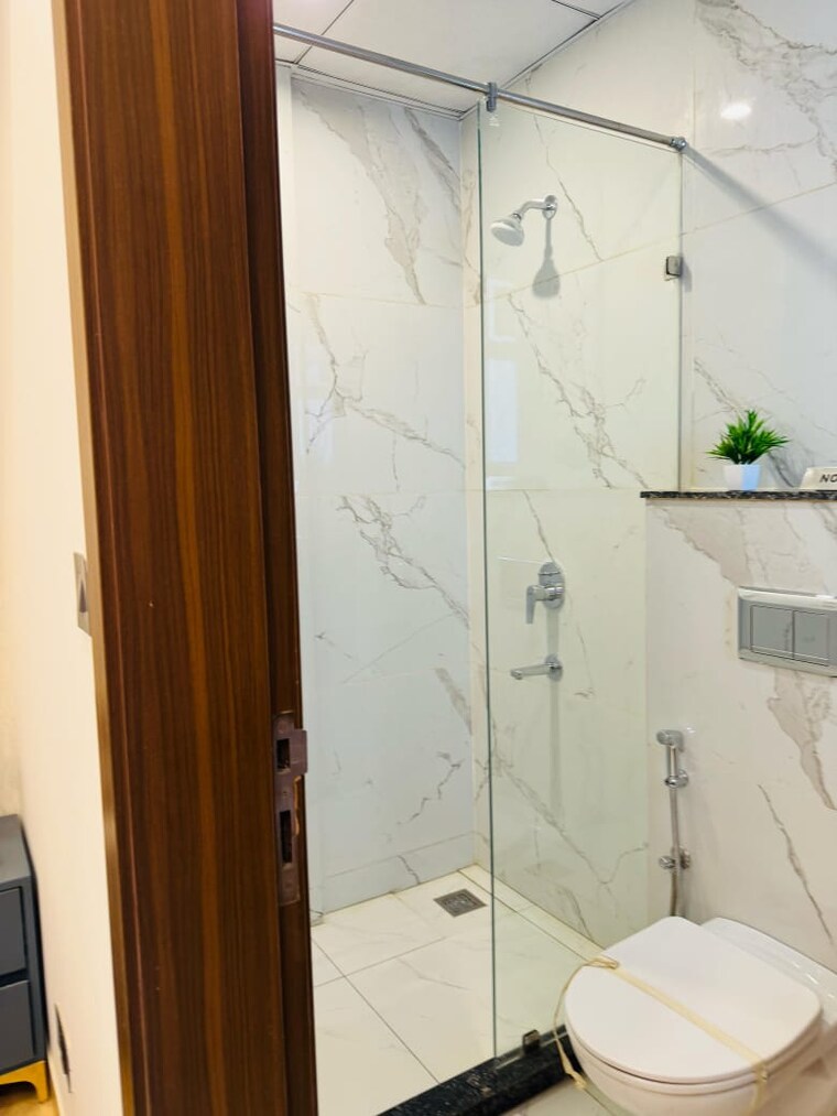Bathroom, nkv-golden-avenue 3.5 Bedroom 160 Sq.Yd. Builder Floor In Sohna Sector 35 Gurgaon 8598562