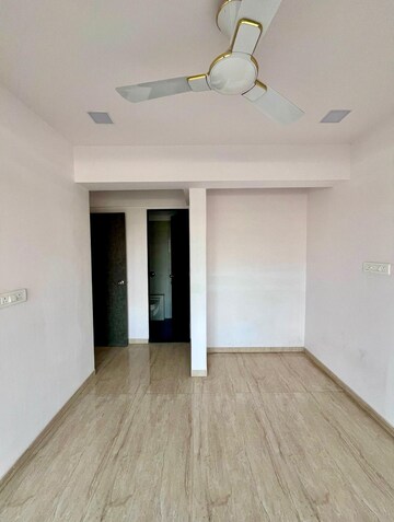 Room in 1 BHK Apartment at Samrin White Rose, Louis Wadi – for Sale