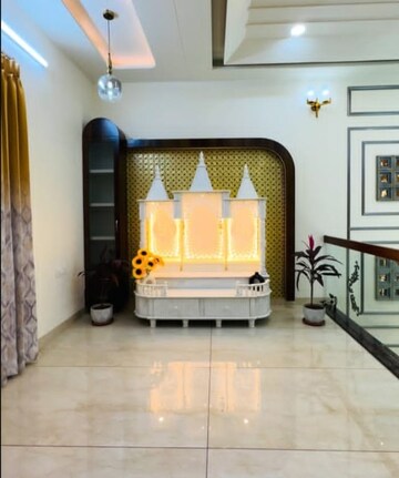 Living Room in 4 BHK Builder Floor at Sector 32 – for Sale