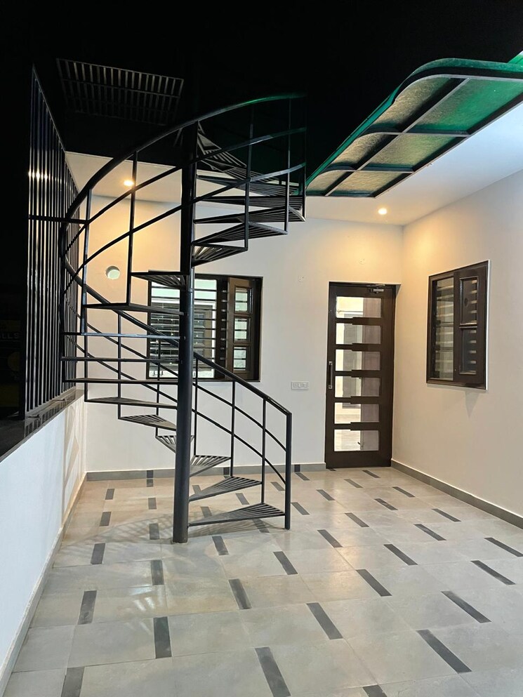 undefined, dhakoli 5 Bedroom 2250 Sq.Ft. Independent House In Dhakoli Zirakpur 8598629