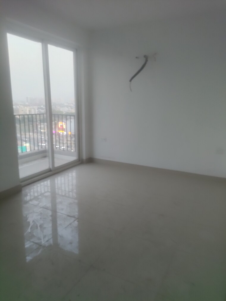 Room, shiv-the-ozone-solitaire 3 Bedroom 1735 Sq.Ft. Apartment In Sector 87 Faridabad 8598661