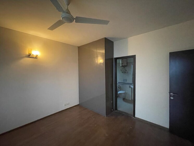 Room, m3m-woodshire 4 Bedroom 2746 Sq.Ft. Apartment In Sector 107 Gurgaon 8598665