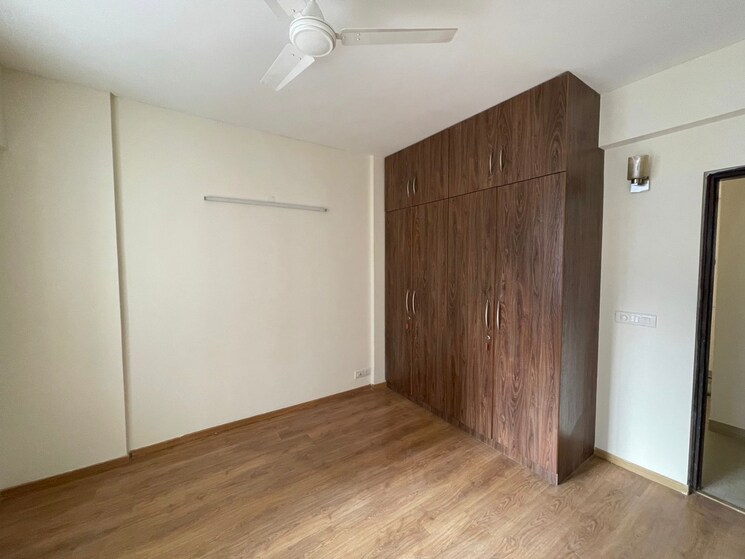 Room, m3m-woodshire 4 Bedroom 2746 Sq.Ft. Apartment In Sector 107 Gurgaon 8598665