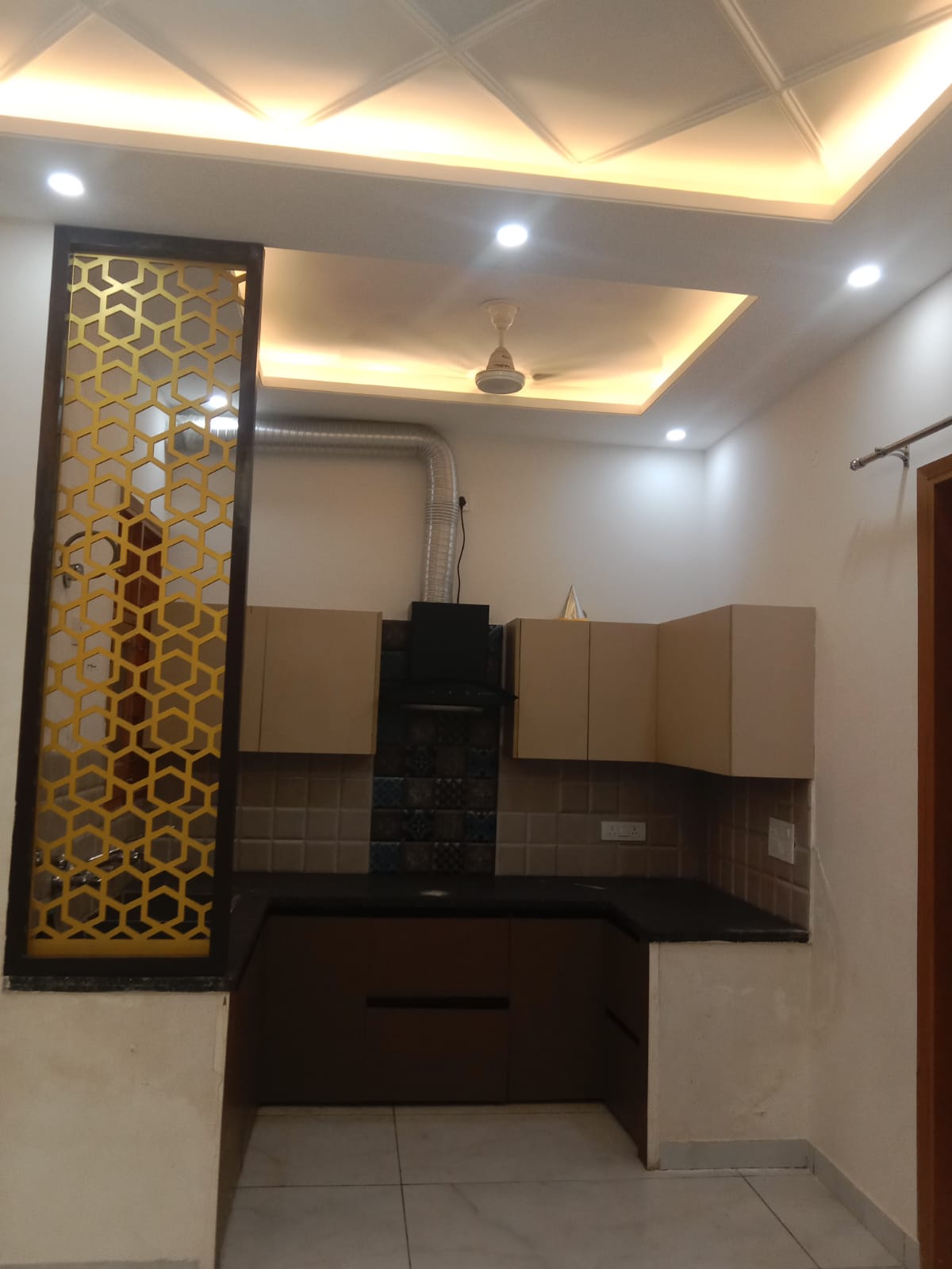 2.5 BHK Builder Floor For Rent in Kirshna Enclave 