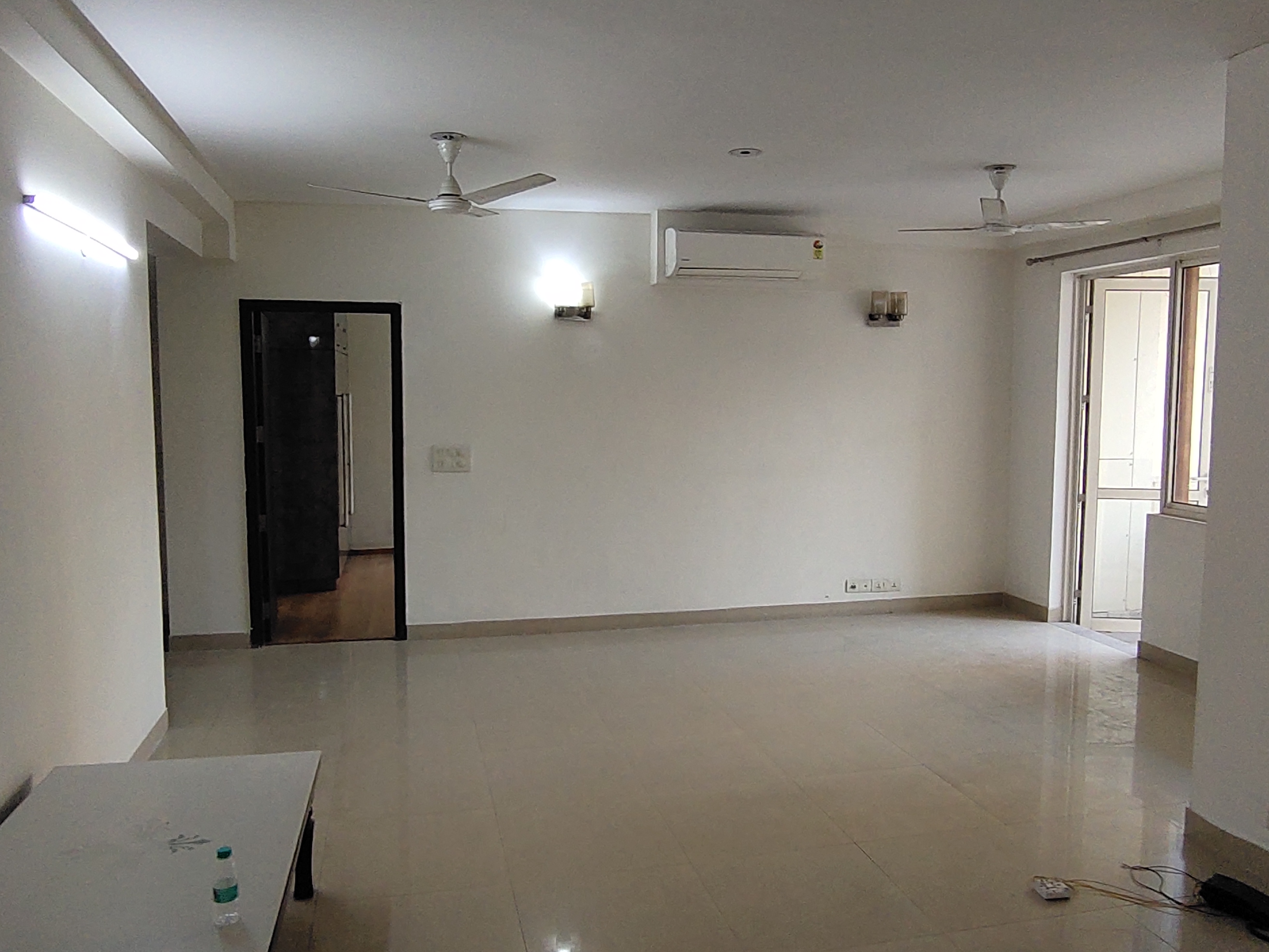 4 BHK + Servant Room Apartment For Rent in M3M Woodshire