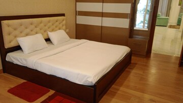 2 BHK Apartment For Rent in Richmond Towers, Richmond Town
