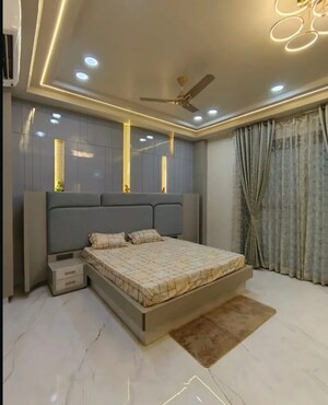 Bedroom in 5 BHK Builder Floor at Sector 35 – for Sale