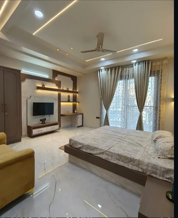 5 BHK + Pooja Room,Servant Room,Extra Room Builder Floor For Sale in Bulder Floor 