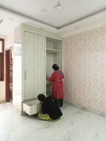 Living Room in 2 BHK Builder Floor at Panchsheel Vihar – for Rent