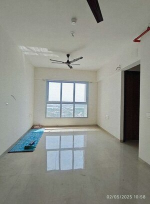 Room in 1 BHK Apartment at JVM Pearl, Kavesar – for Sale