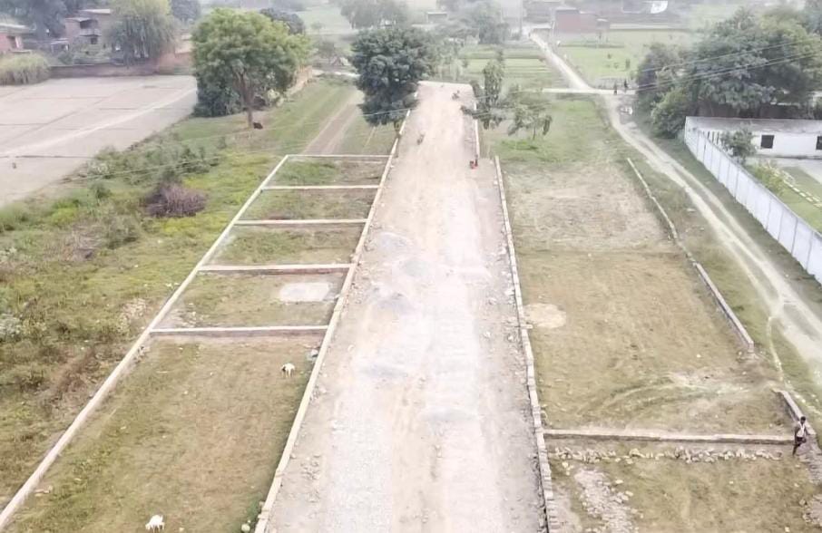 Plot For Sale in Dharekhu Road 