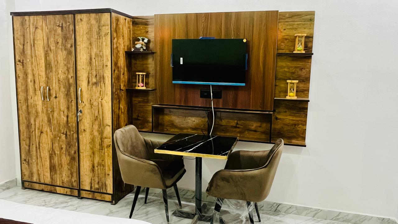 4 BHK + Pooja Room Apartment For Sale in Ansal Neelpadam 