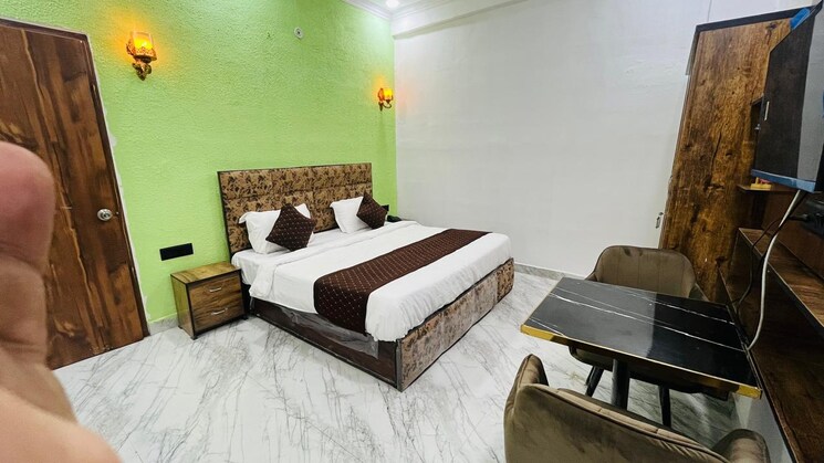 Bedroom, ansal-neelpadam 4 Bedroom 1700 Sq.Ft. Apartment In Vaishali Extension Ghaziabad 8598858