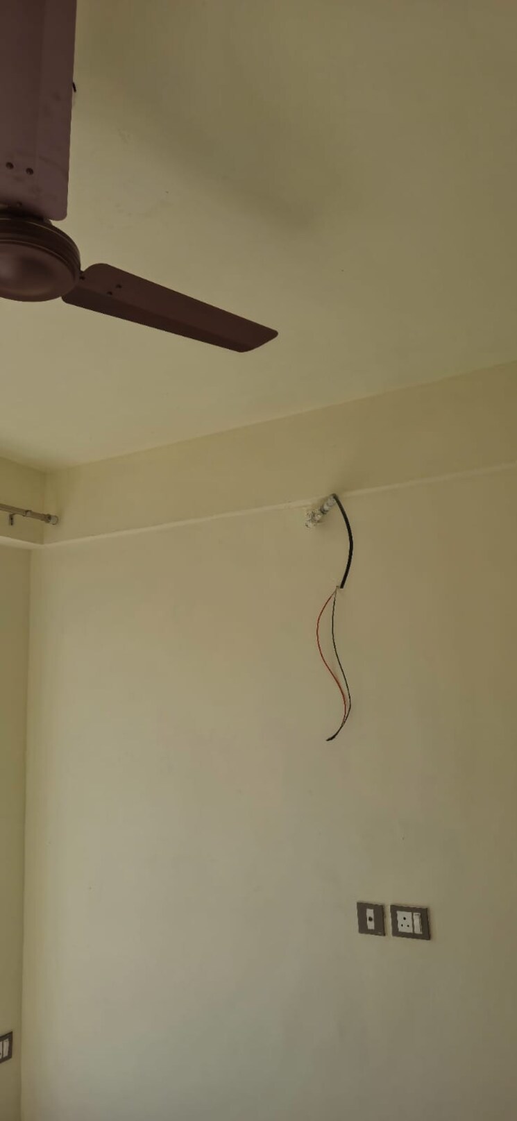 undefined, rof-aalayas-phase-2 3 Bedroom 864 Sq.Ft. Apartment In Sector 102 Gurgaon 8598895