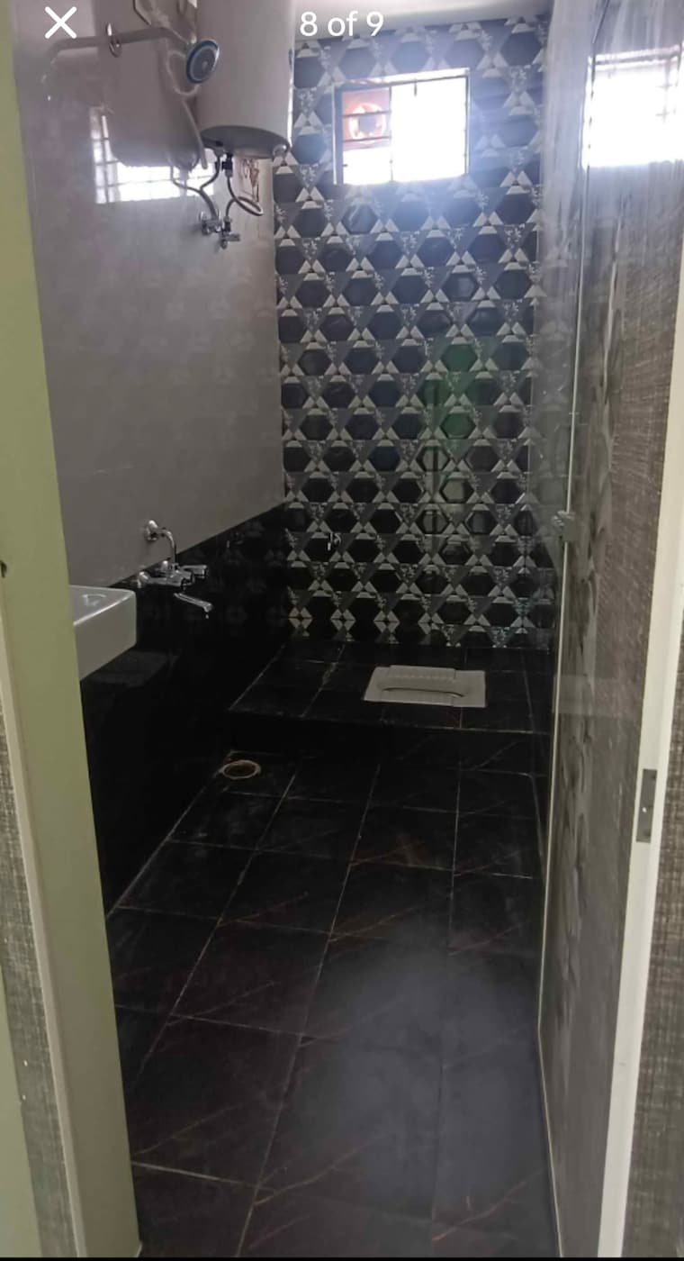 Bathroom, bathlapalli 3 Bedroom 1000 Sq.Ft. Independent House In Bathlapalli Hosur 8598882