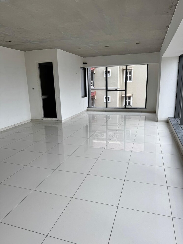 undefined, shyamal Commercial Office Space 956 Sq.Ft. In Shyamal Ahmedabad 8598887